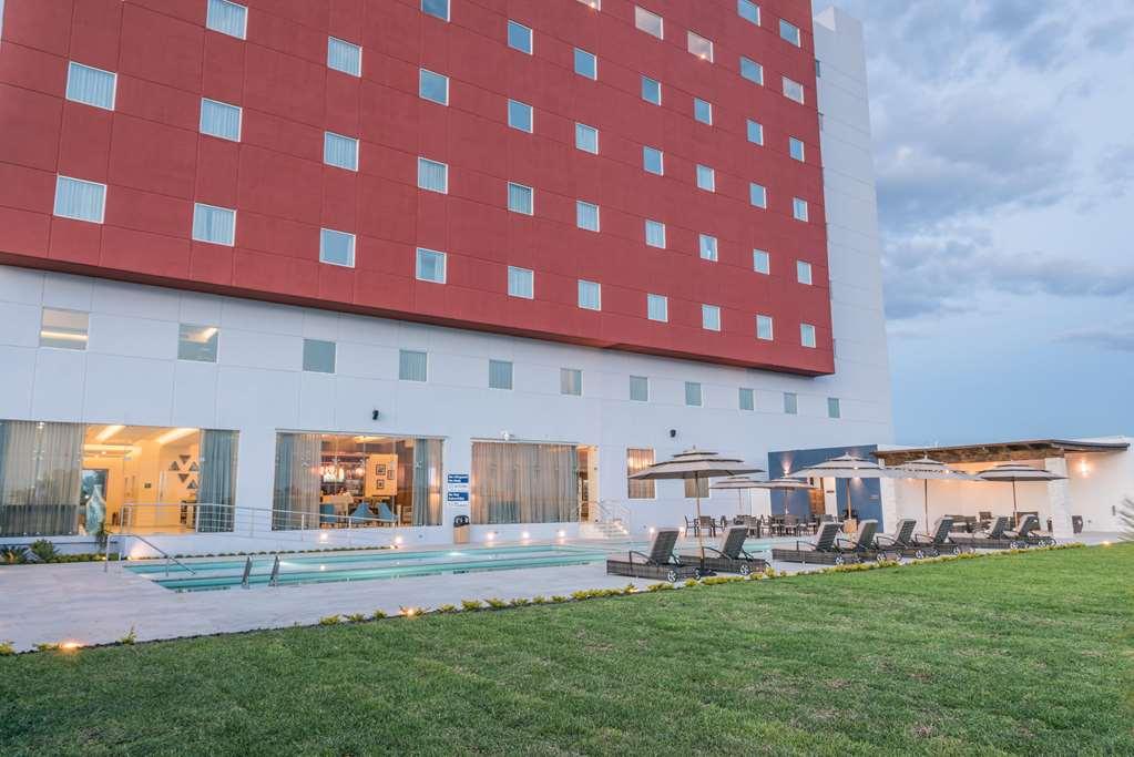 Hampton Inn & Suites By Hilton Salamanca Bajio Съоръжения снимка